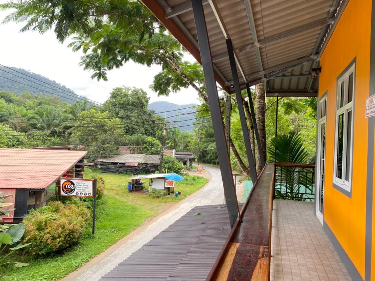 Khao Sok Inn Hostel Khao Sok National Park Zewnętrze zdjęcie