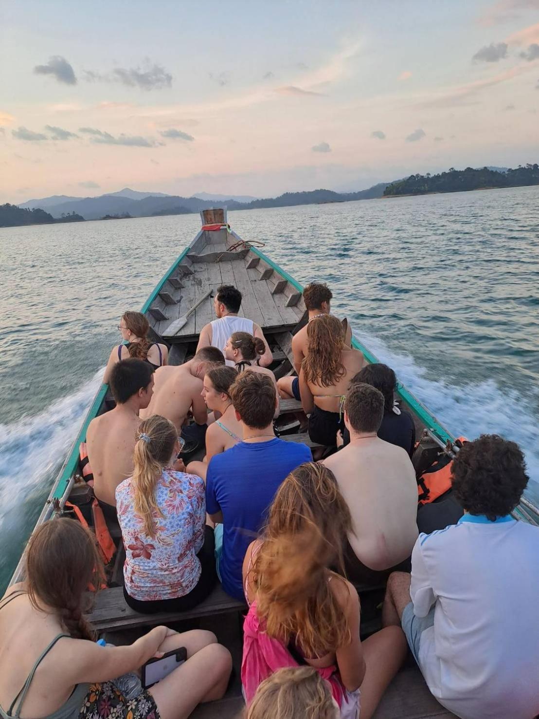 Khao Sok Inn Hostel Khao Sok National Park Zewnętrze zdjęcie
